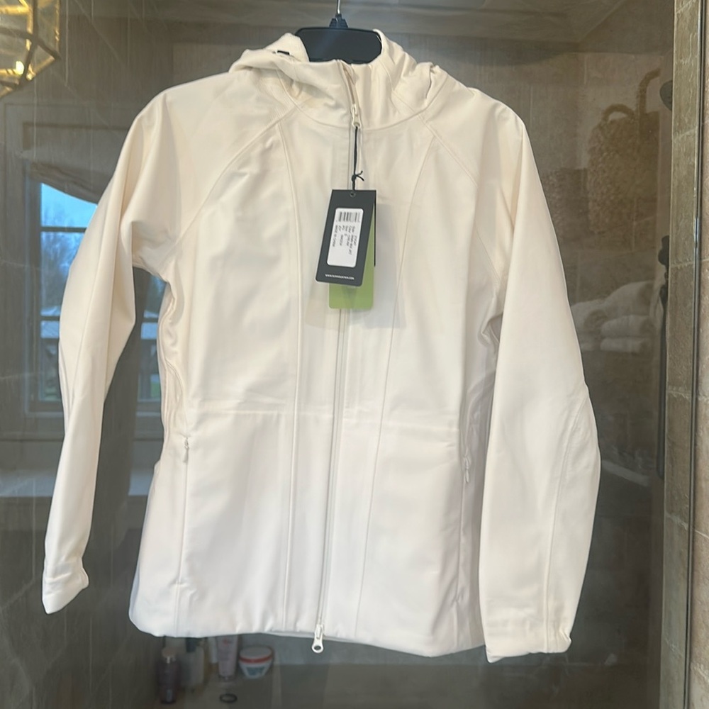 NWT Women’s Sun Mountain Mia jacket size small, golf jacket, windproof